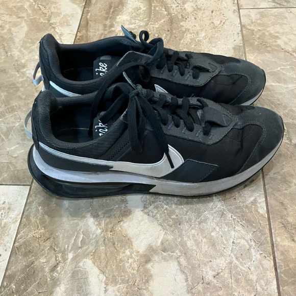 Nike Air Max Pre-Day Black Mens US Size 12 DC9402-001 Sneakers - Picture 1 of 7